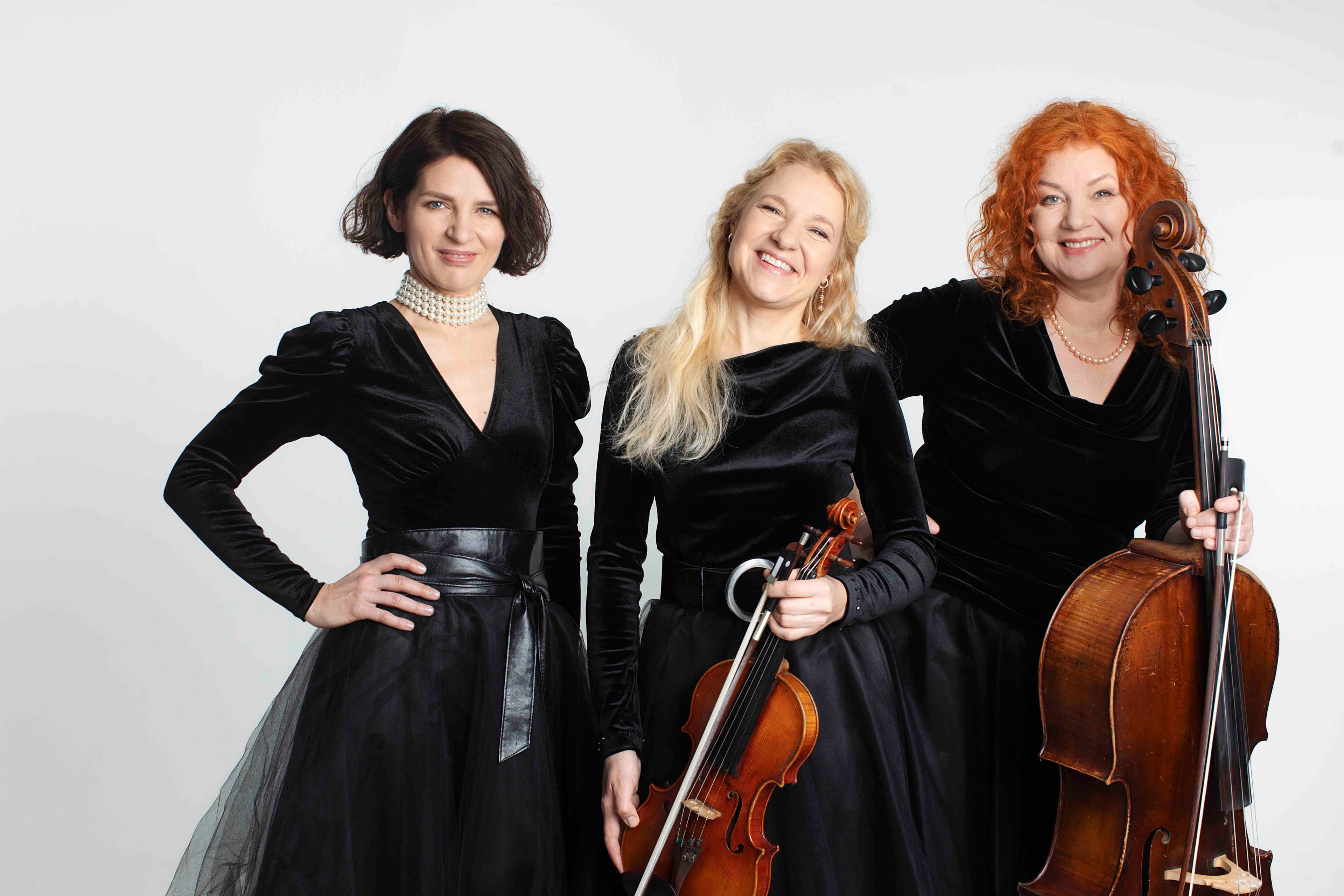 Trio Performance